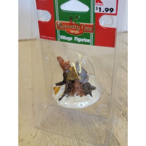 Lemax Chipmunks 2003 Coventry Cove squirrels Village accessory Xmas - Picture 3 of 6